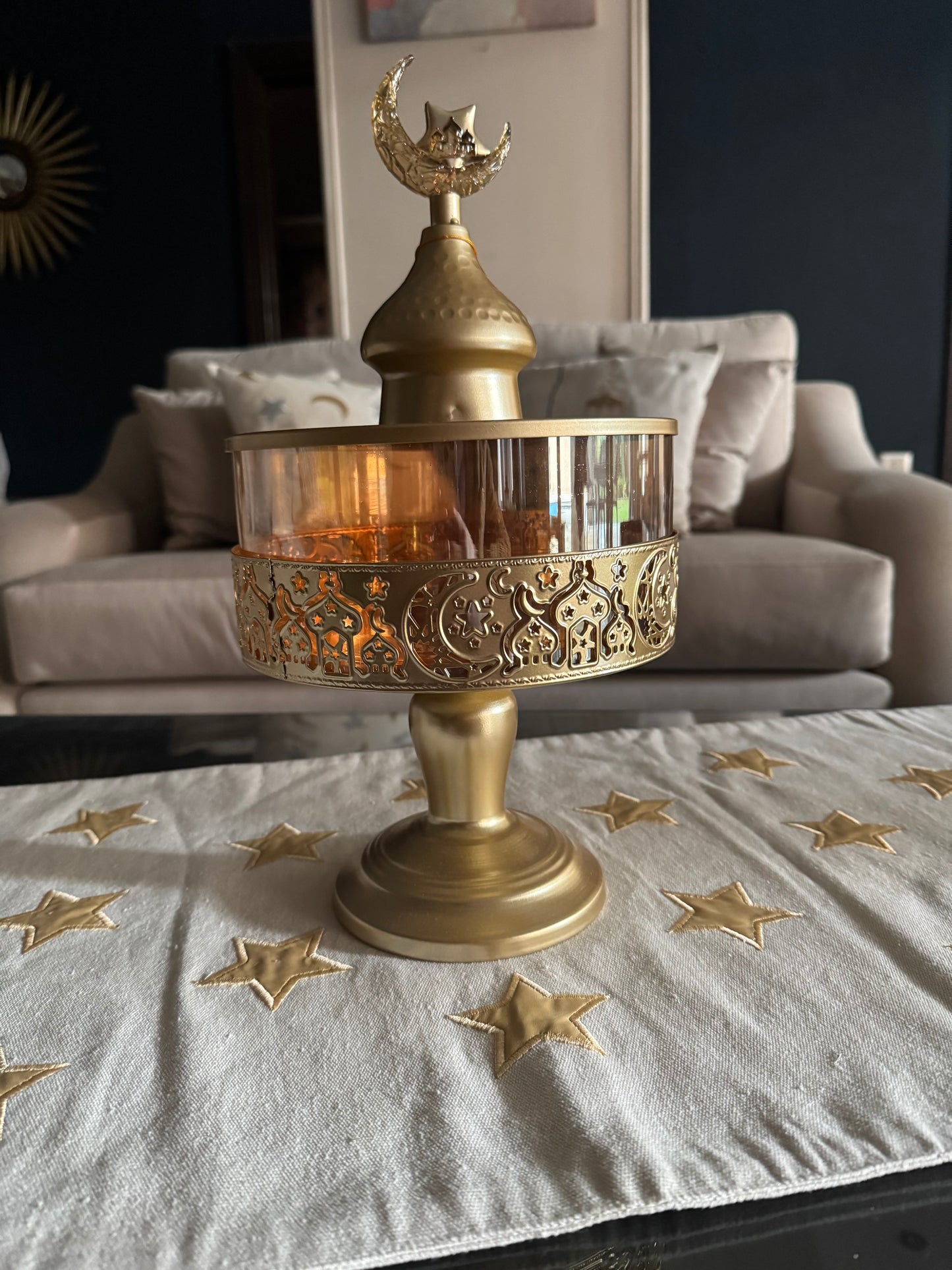 Gold Glass “Tamreya” Stand