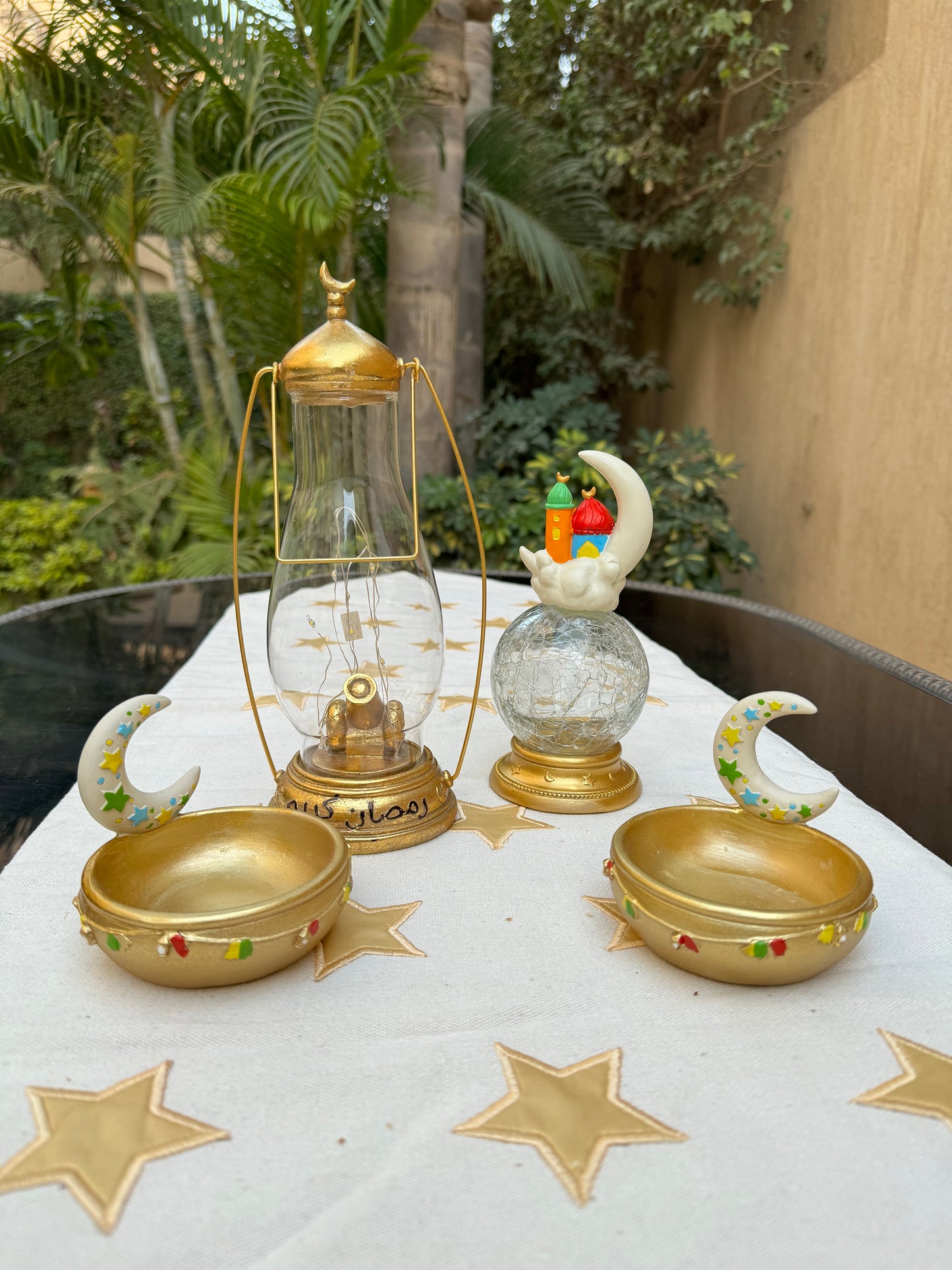 “رمضان كريم" Lantern