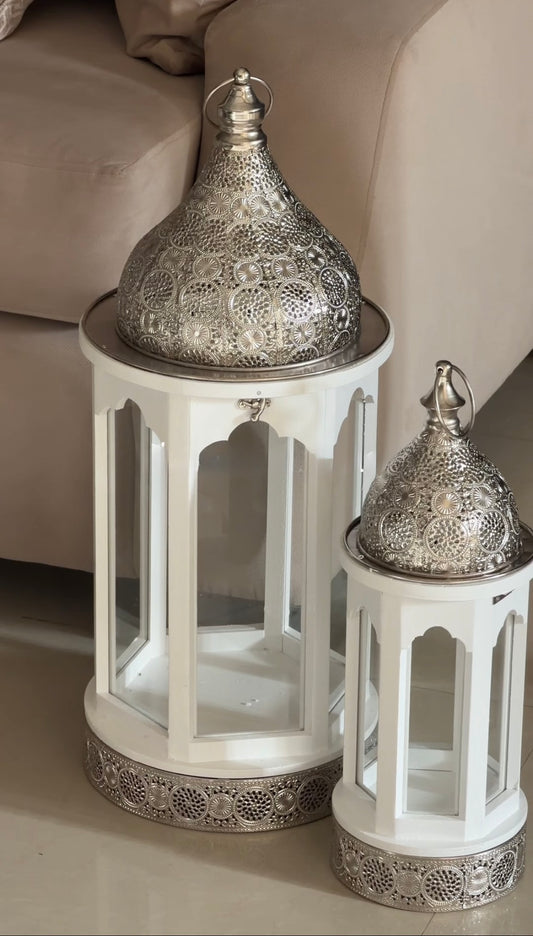 WhitexSilver Stand Lanterns