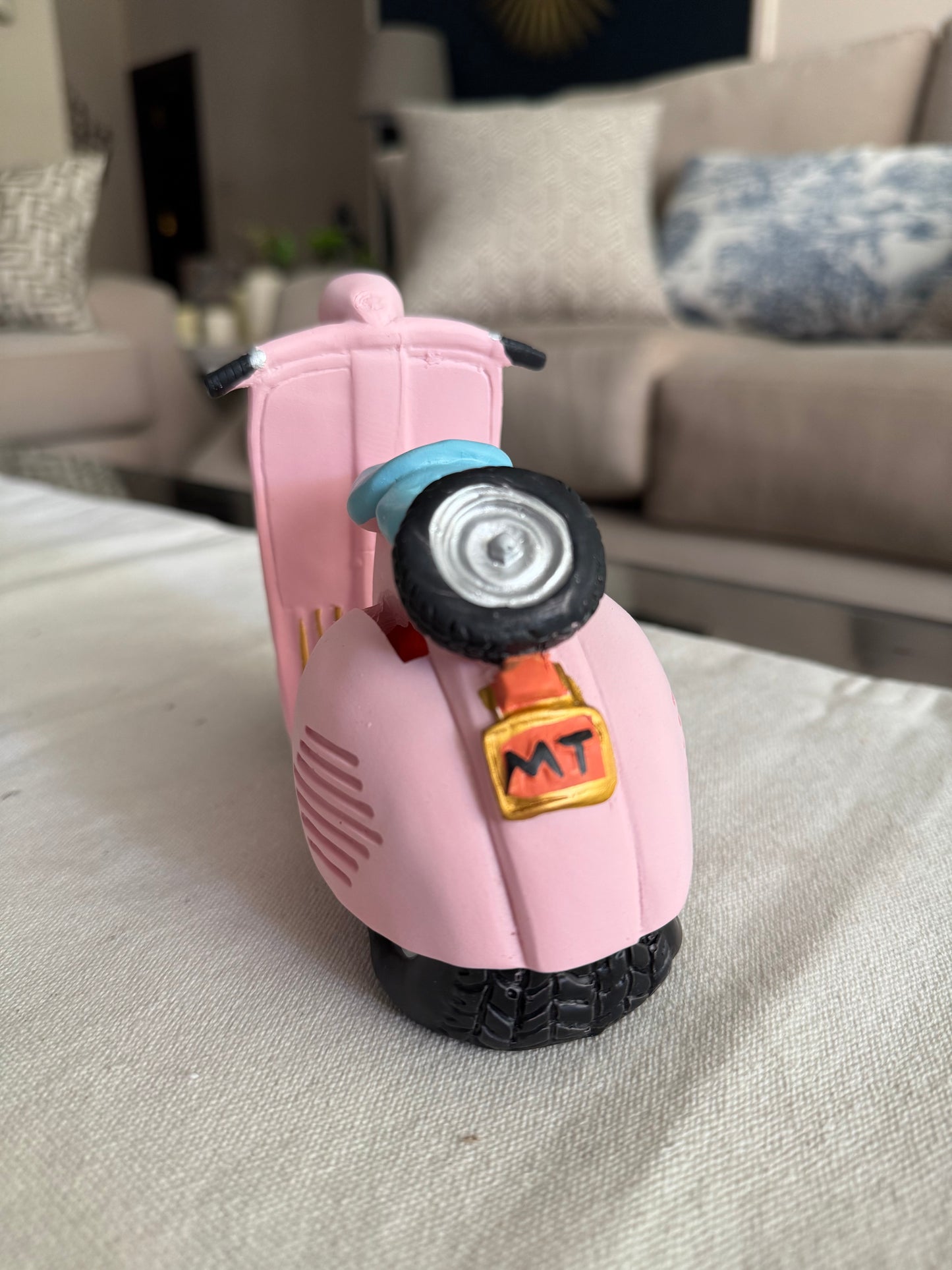 Pink Vespa